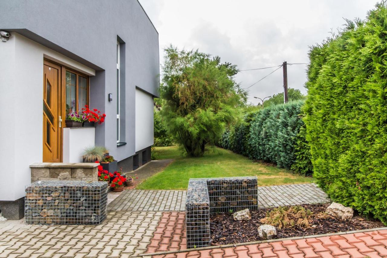 Pension Milada Klecany Exterior foto